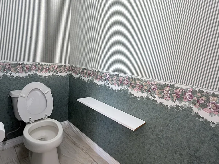 7620 Marluna Ct — Photo 10