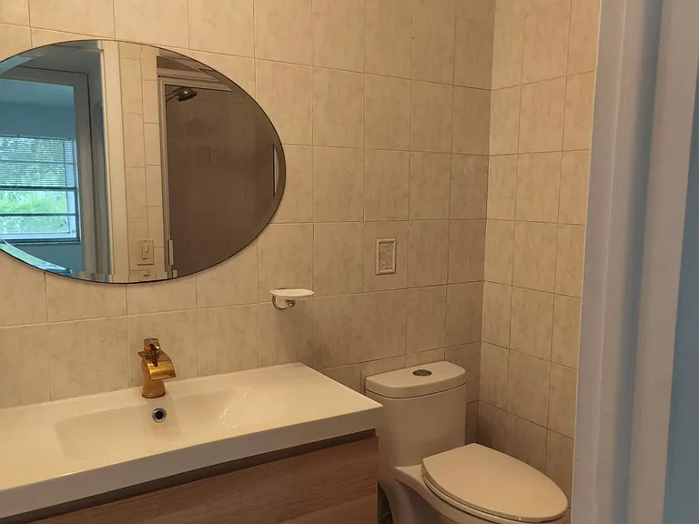 122 Normandy Ln #C — Photo 10