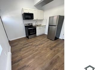 1130 Main St #2R, Darby, PA 19023