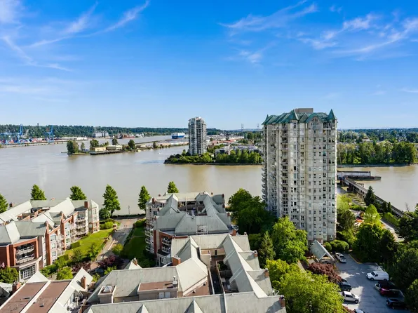 1245 Quayside Dr #1901, New Westminster, BC V3M 6J6