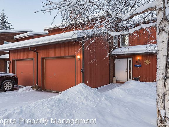 2nd image of 4936 Dartmouth Dr #32