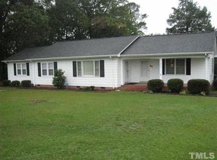 275 E Stewart St, Coats, NC 27521