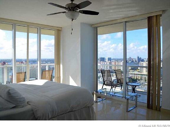 5th image of 16699 Collins Ave APT 3207