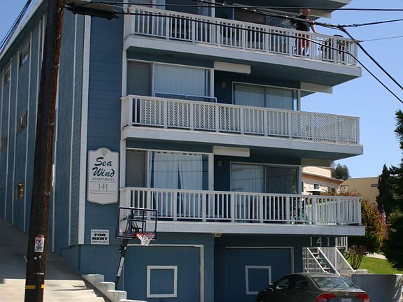 2nd image of 141 Avenida Florencia