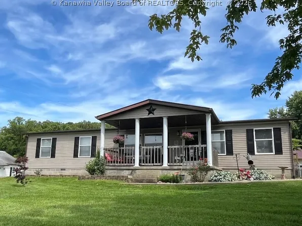 176 Ann St, Clifton, WV 25260