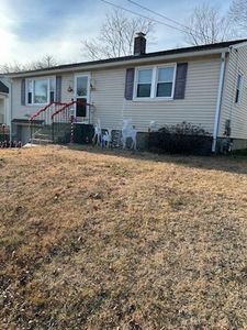 859 Pontiac Ave, Cranston, RI, 02910