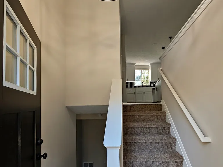 3414 Dearwood Dr SW — Photo 4
