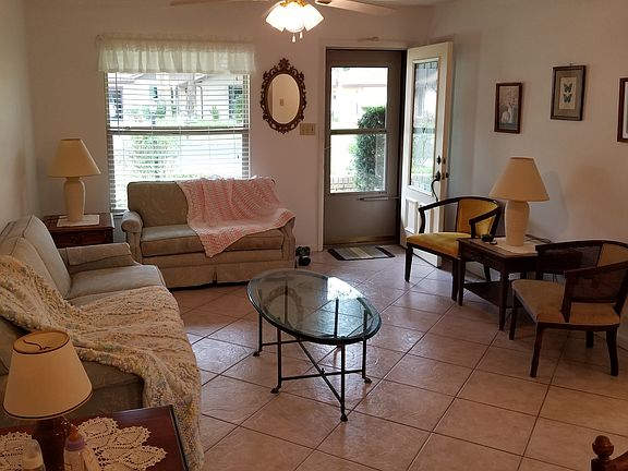 4th image of 80 Jasmine St