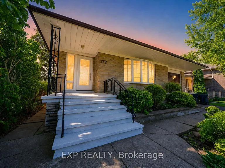 177 Overbrook Pl — Photo 2