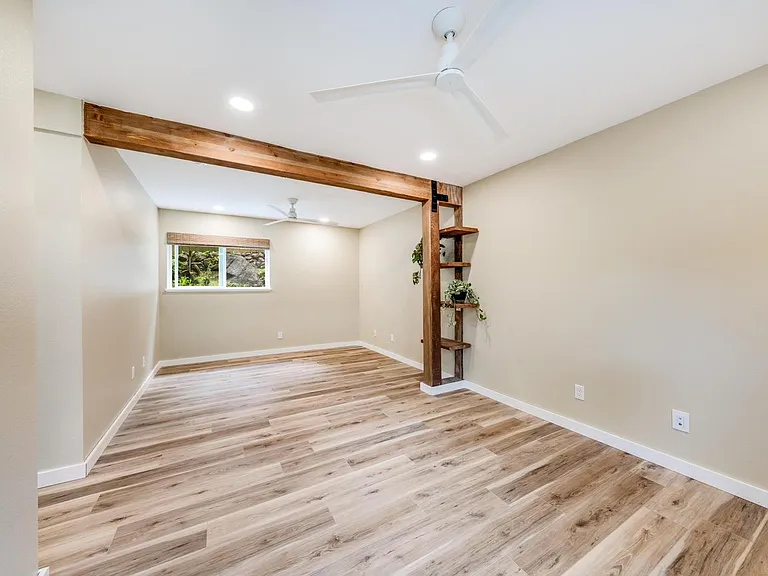 2465 Lamaku Pl — Photo 12