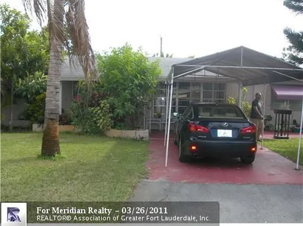 100 NE 49th St, Oakland Park, FL 33334