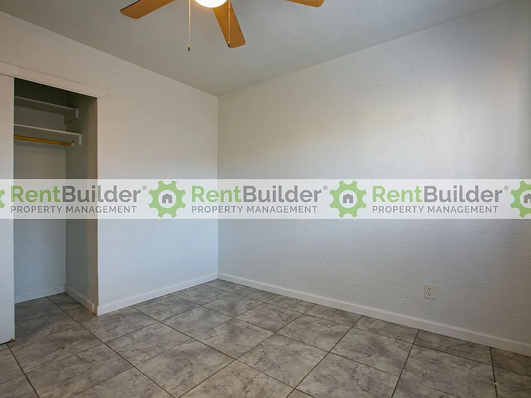 3422 Smith Ave SE — Photo 19