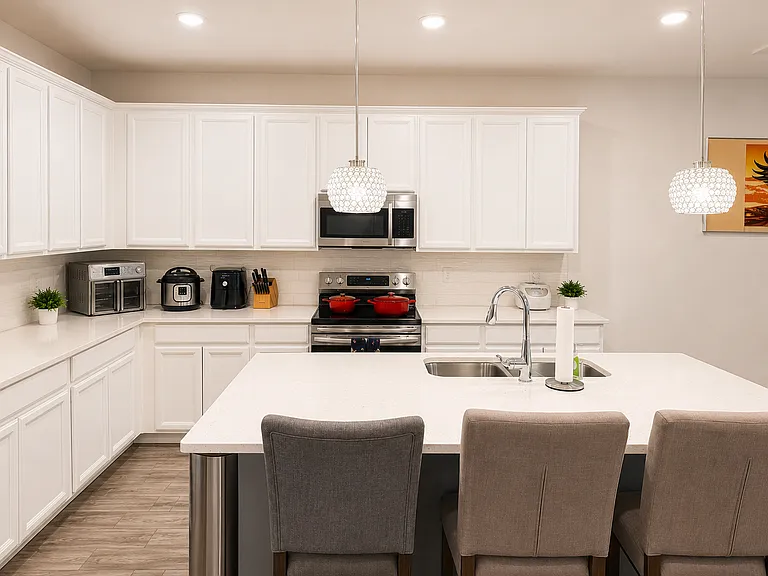 6976 Twilight Bay Dr — Photo 3