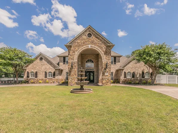 7 Oak Run Ct, Mansfield, TX 76063