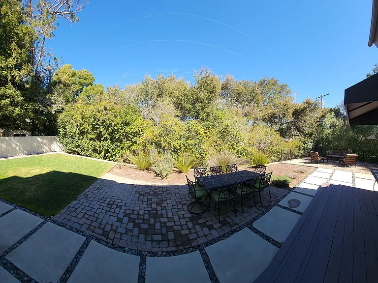 270 E Foothill Blvd — Photo 29