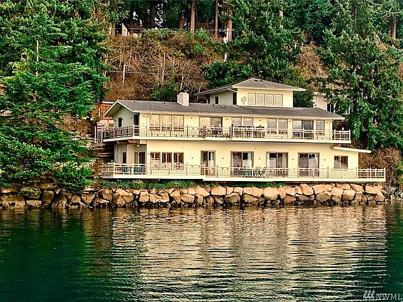 2nd image of 3378 Point White Dr NE