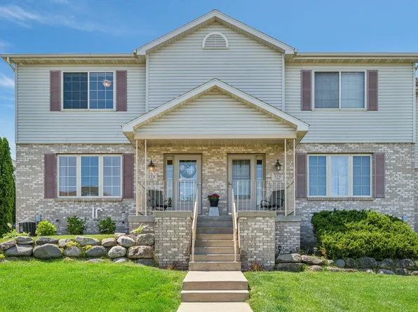 578 Kelvington Dr APT 1, Sun Prairie, WI 53590