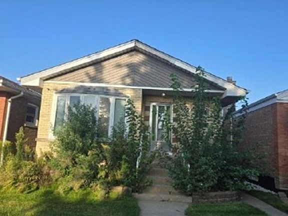 2nd image of 4918 S Kilpatrick Ave