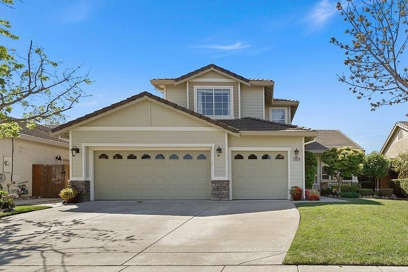 1st image of 1573 Marine Ct