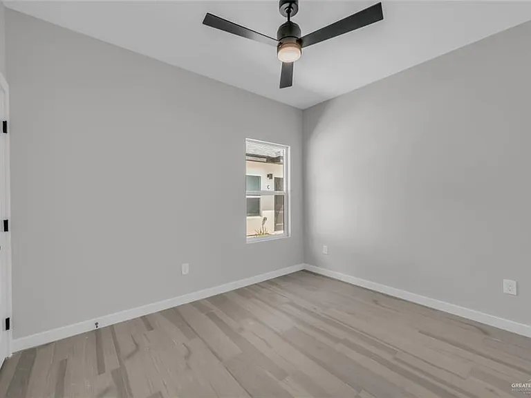 11509 N 25th St #C — Photo 14