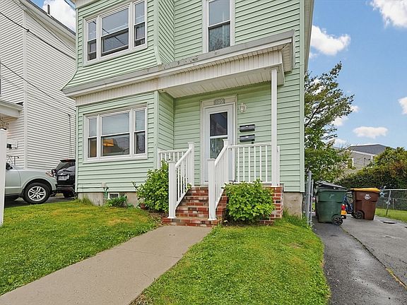 3rd image of 105 Andrews St