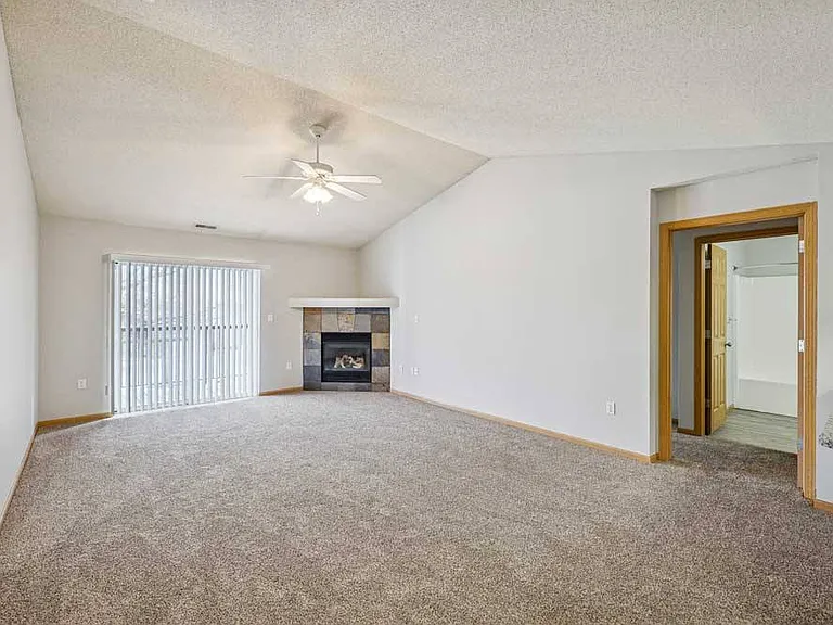 Pinebrook Apartments — Photo 104