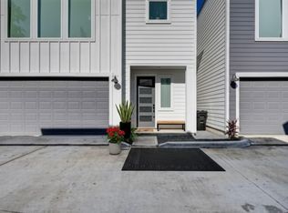 107 W Whitney St #E, Houston, TX 77018