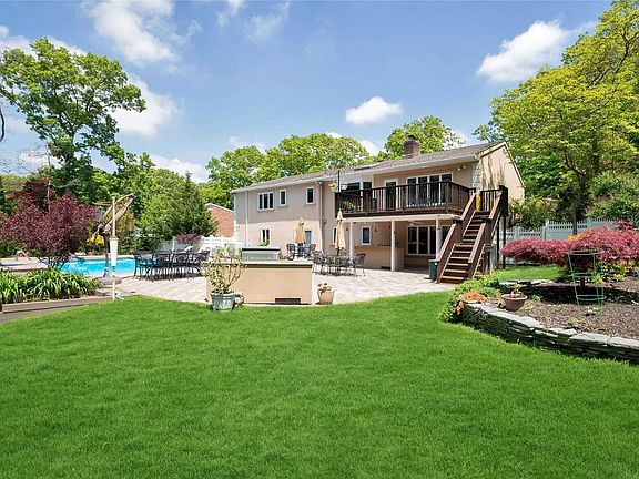 5th image of 108 Cypress Dr