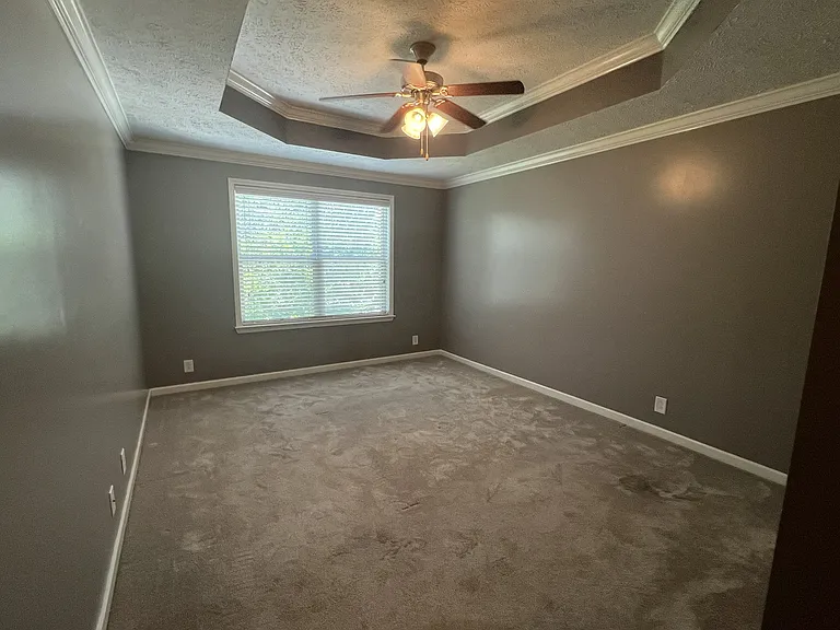 904 Azeri Ave — Photo 17