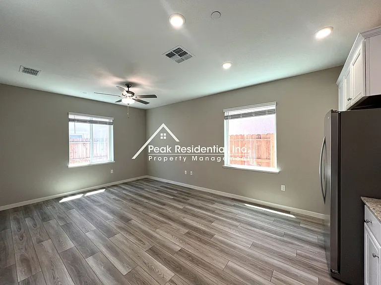 2973 Bowery Ln — Photo 6