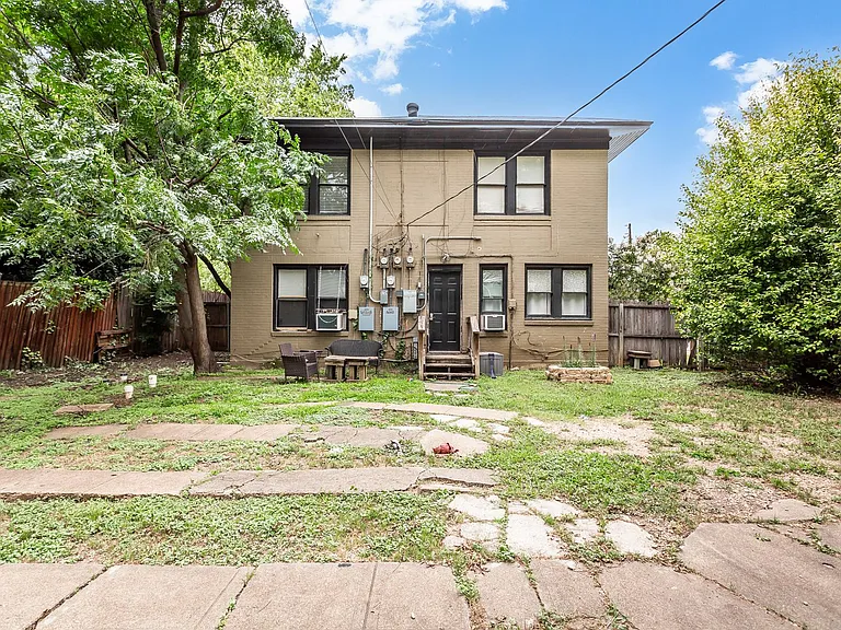 5736 Worth St — Photo 19