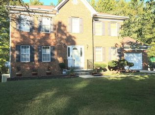 810 Buckmaster Ln, Fort Washington, MD 20744