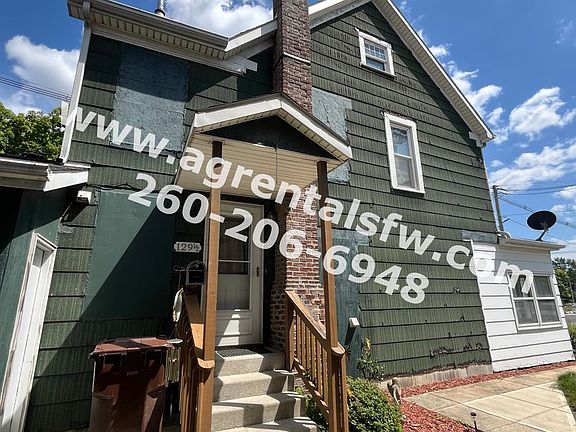 4th image of 129 E Washington St