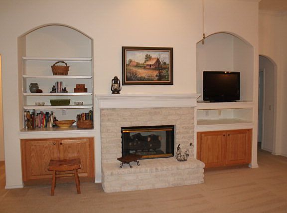 2nd image of 320 Chase Oaks Pl