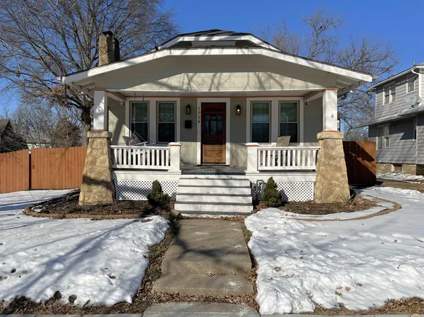 1924 SW 13th St, Topeka, KS 66604