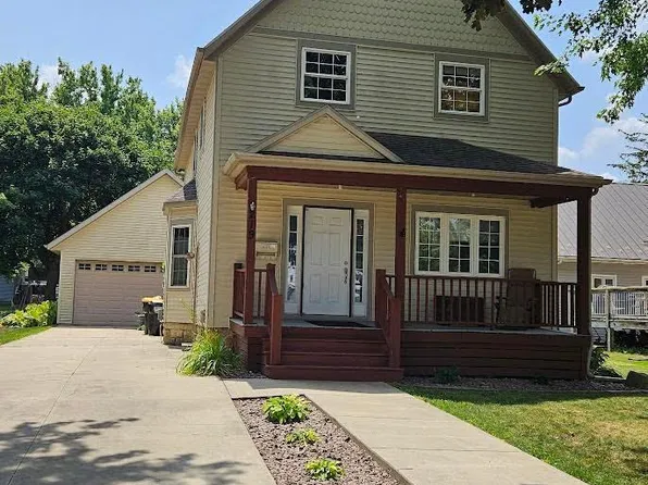 219 W South St, Caledonia, MN 55921