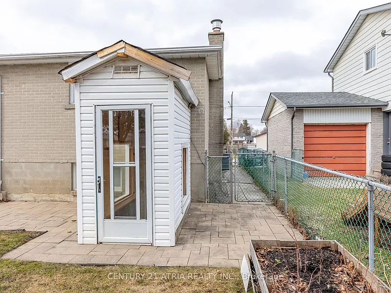 805 Batory Ave #BASEMENT — Photo 31