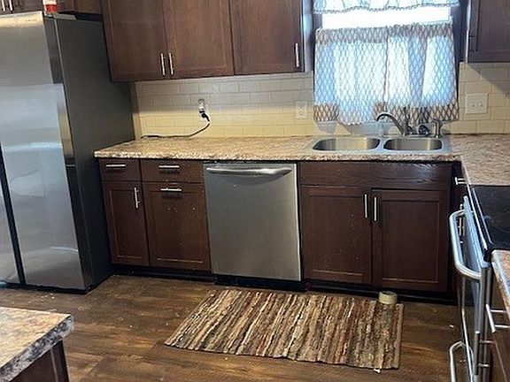 2nd image of 7318 Thorn Apple Ln