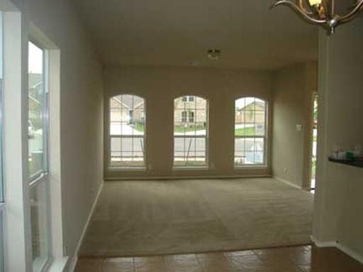 3rd image of 4322 GRIFFIN PARK