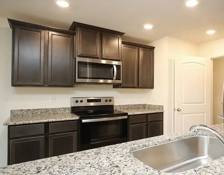 2726 Riley Woods Ln — Photo 2