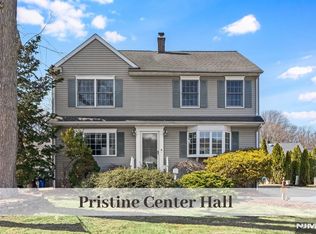 718 Midwood Rd, Ridgewood, NJ 07450