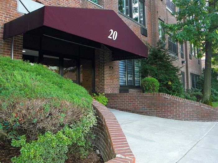 1st image of 20 Bay Street Lndg APT 1I