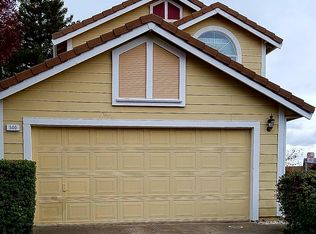 500 Dohrmann Ln, Pinole, CA 94564