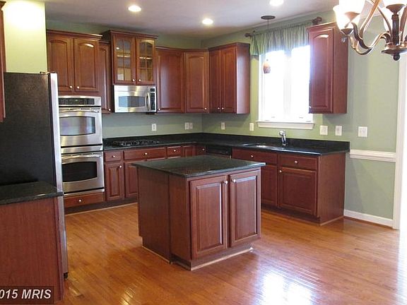 5th image of 8455 Kirby Lionsdale Dr
