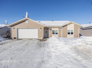 2701 Desert Eagle Loop, Fairbanks, AK 99705