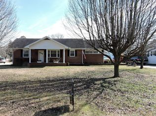 606 Henley St, Manchester, TN 37355