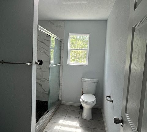 5th image of 120 Oak Run Rd