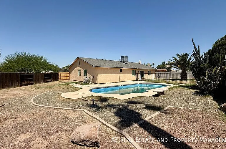 8501 W Mitchell Dr — Photo 3