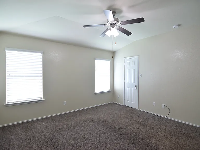 1411 Amber Dawn Dr — Photo 11