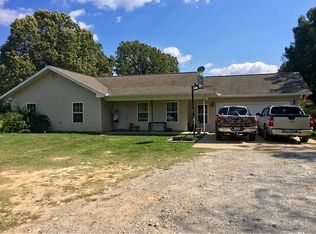 8 Farmers Cir, Salesville, AR 72653